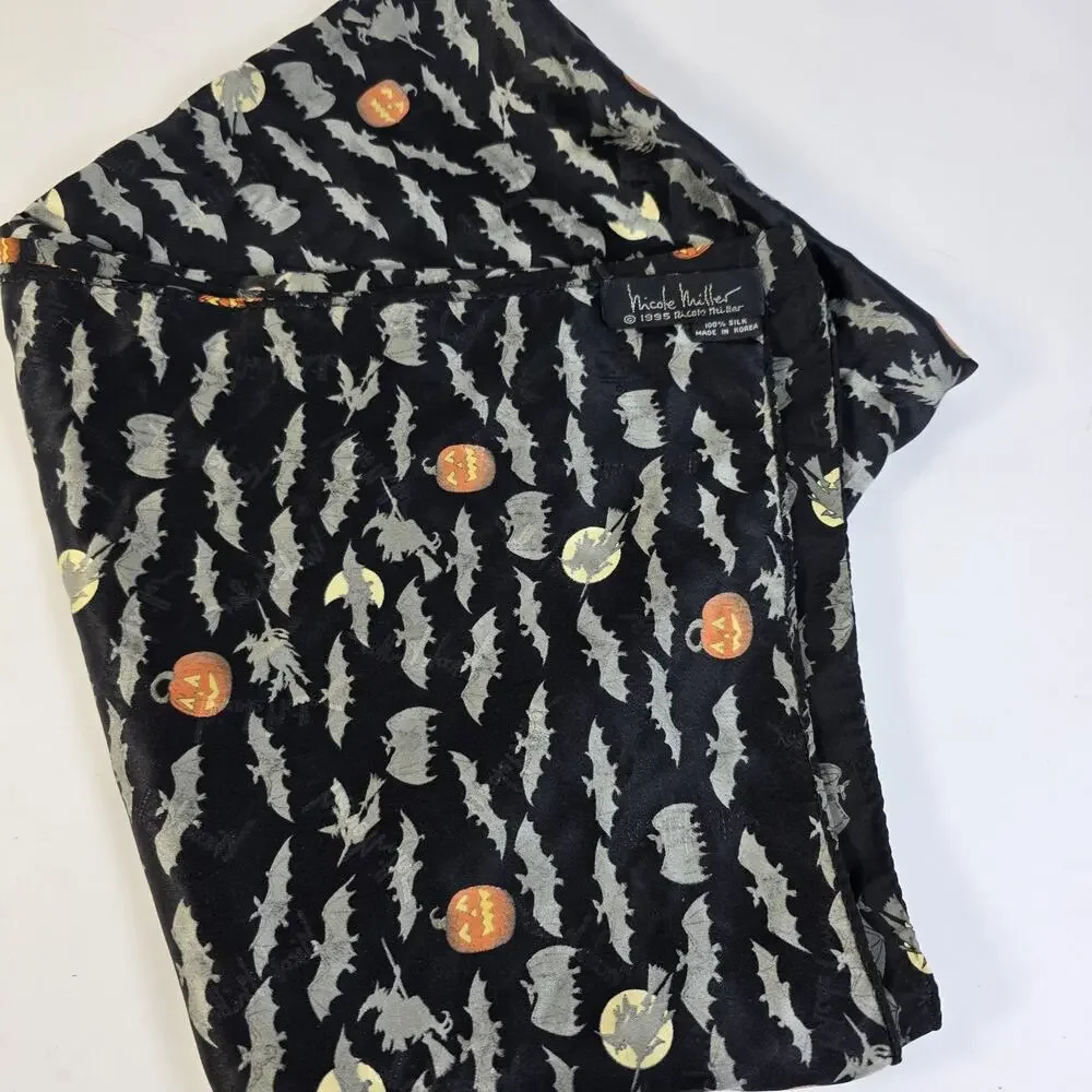 Vintage 1995 Nicole Miller Halloween Silk Scarf Bats Pumpkins Novelty 90s 42x42